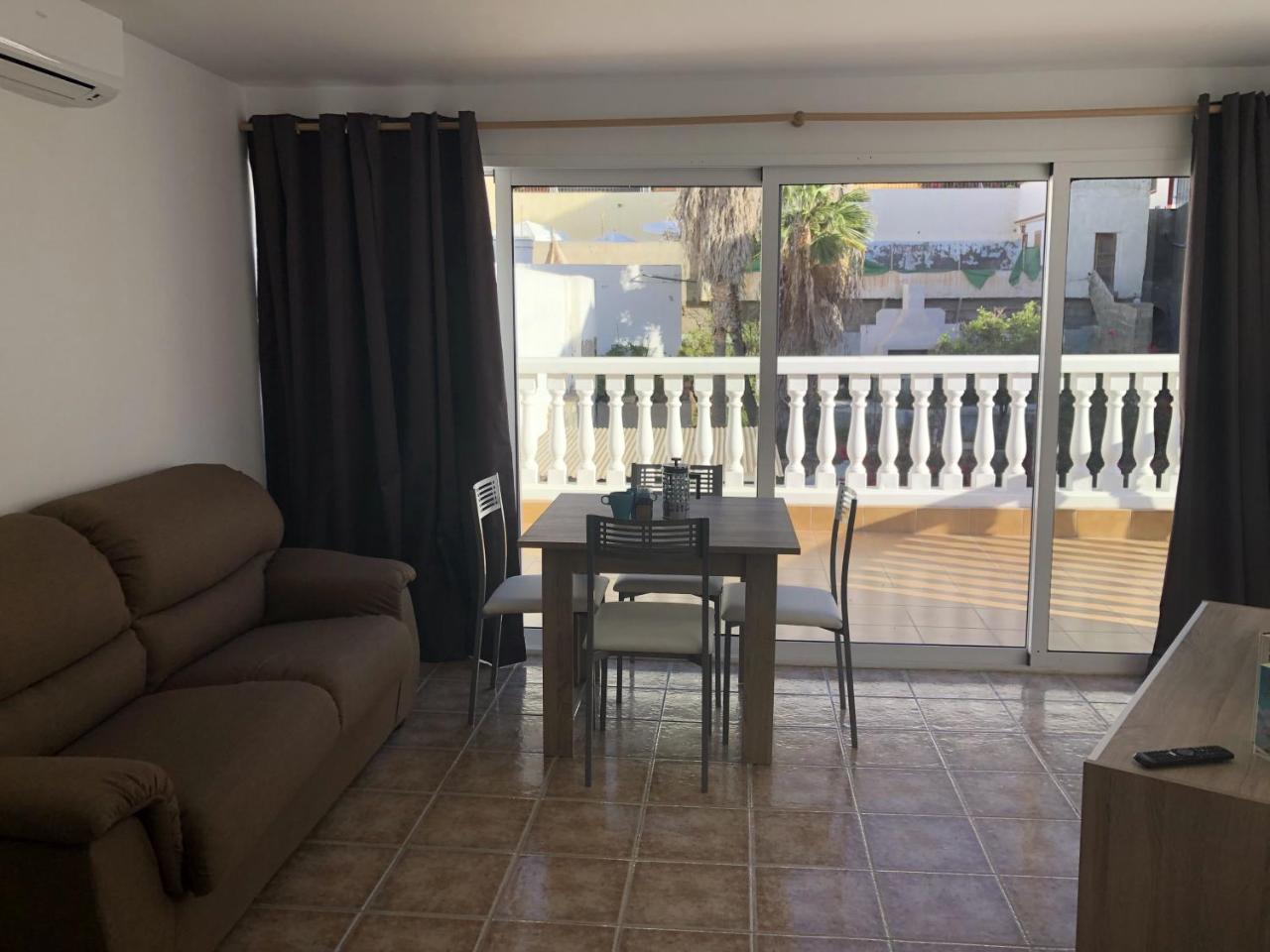 Apartamentos Acoran Mogán 外观 照片